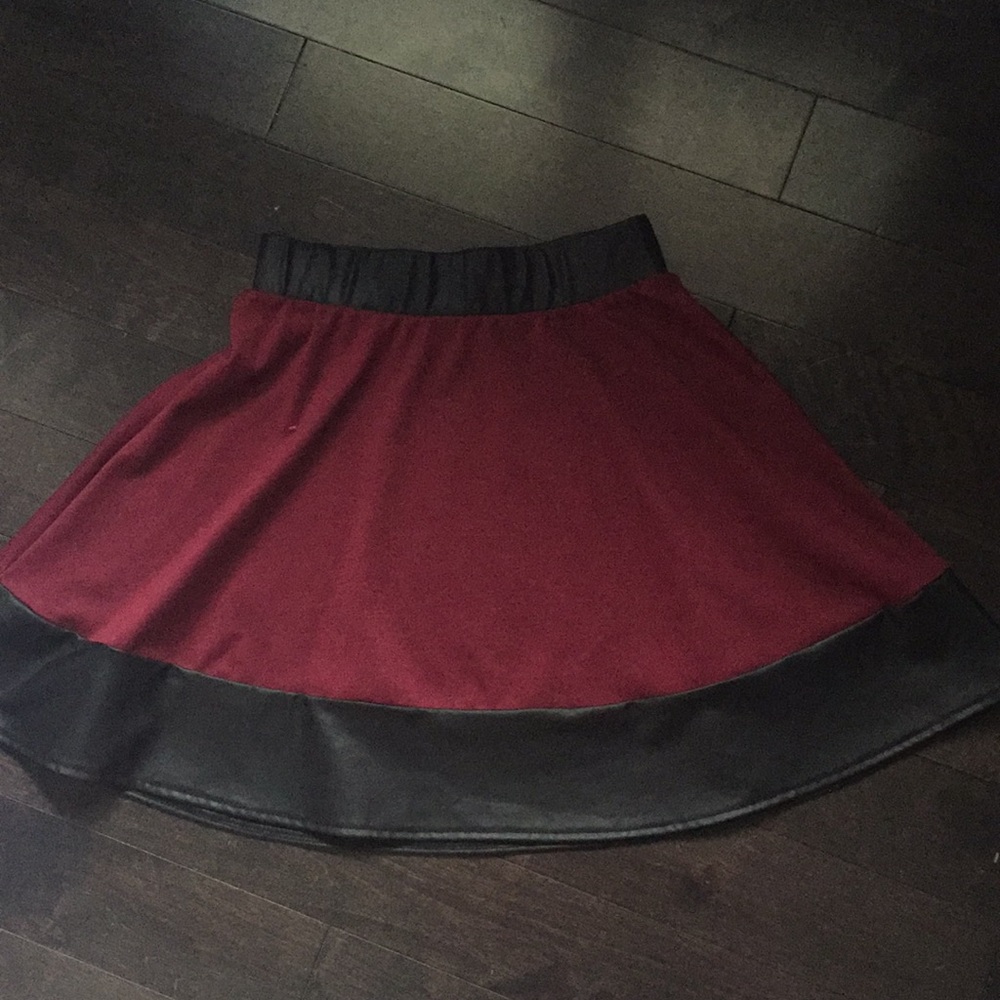 Charlotte Russe skirt never worn